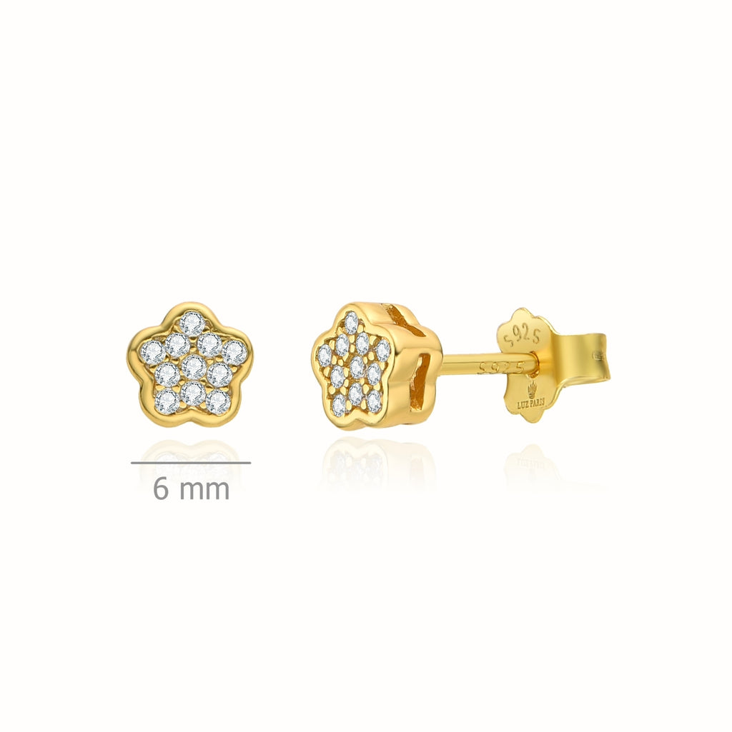 Pendientes Plata 925mls baño Oro 18 Kilates Botón Flor Circonitas blancas