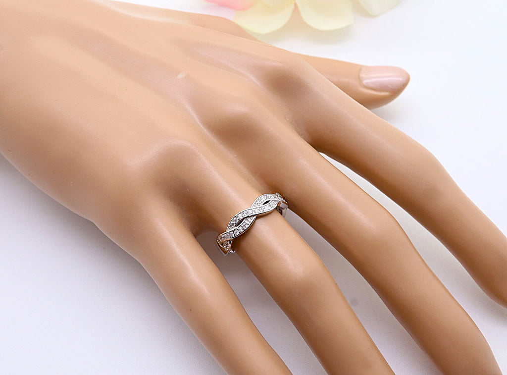 Anillo Plata 925mls Trenzado con Circonitas blancas