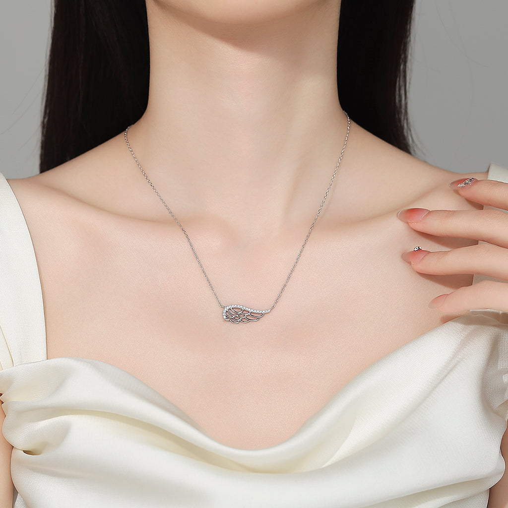 Collar Plata 925mls Ala de Ángel Blanca con Circonitas | Colgante Protector, Elegante y Brillante