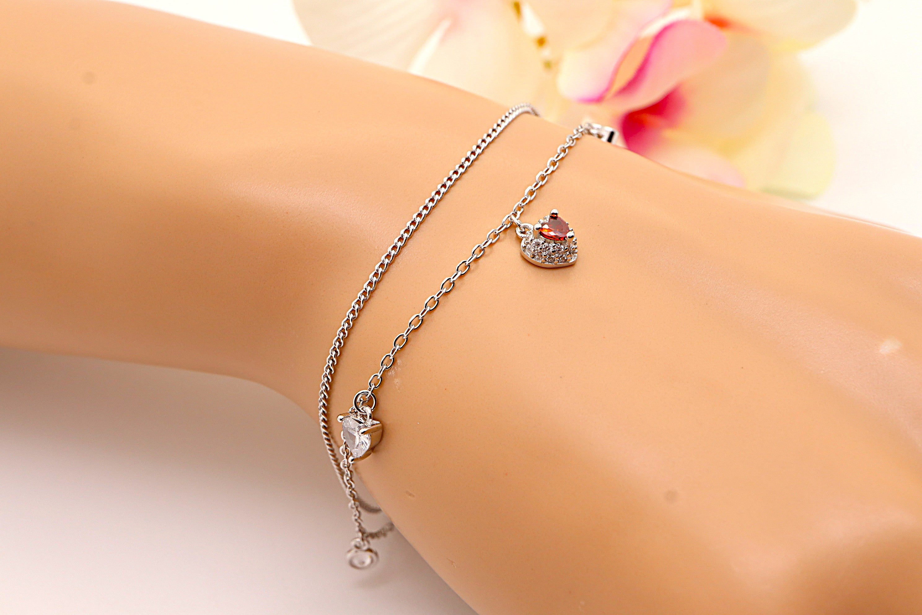 Pulsera Plata 925mls Tres Corazones y circonitas | Joyería Fina Mujer | Regalo Elegante | Pulsera Ajustable