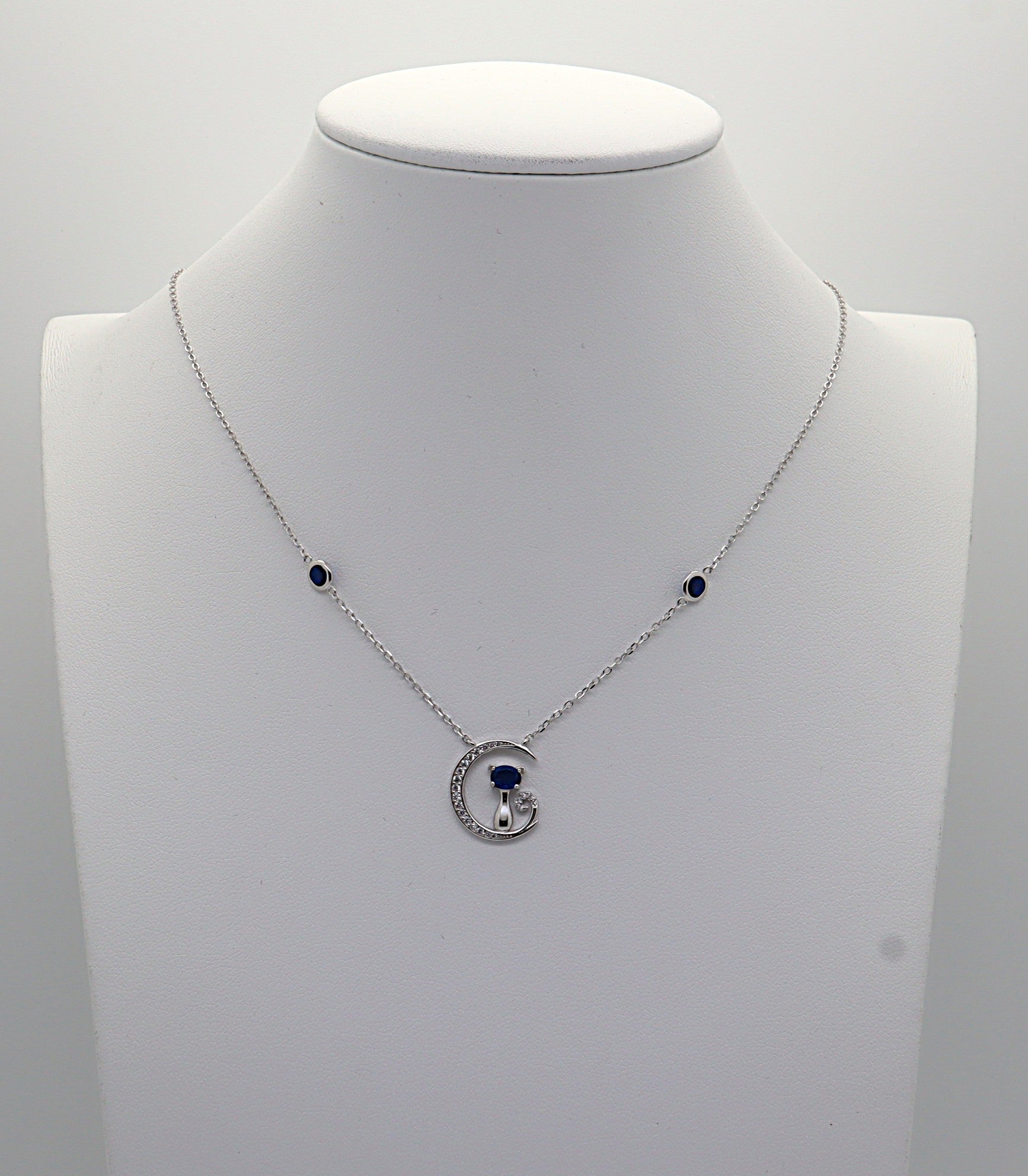 Collar Plata 925mls Gato y Luna con Circonitas Azules y Blancas | Joya Mágica y Brillante