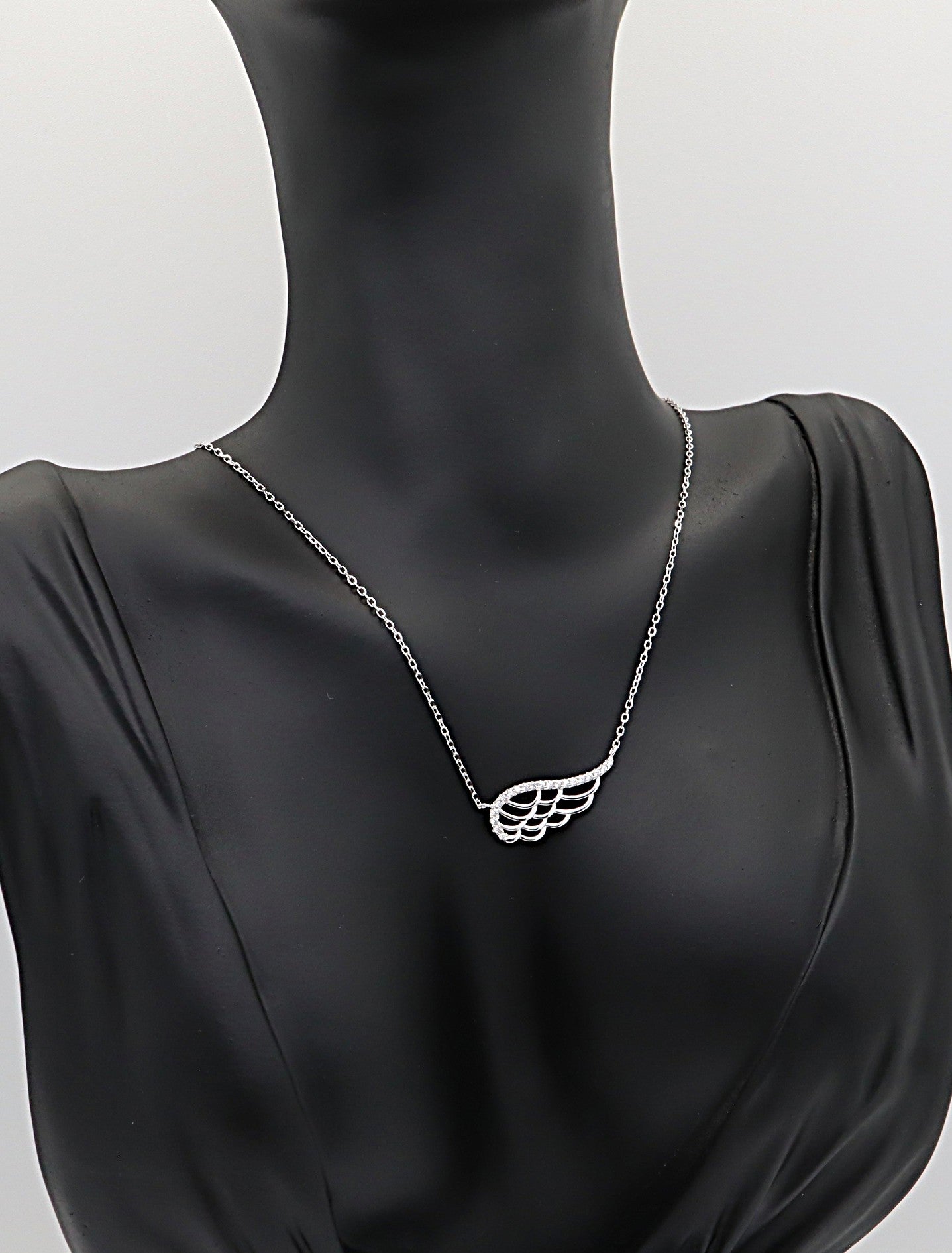 Collar Plata 925mls Ala de Ángel Blanca con Circonitas | Colgante Protector, Elegante y Brillante