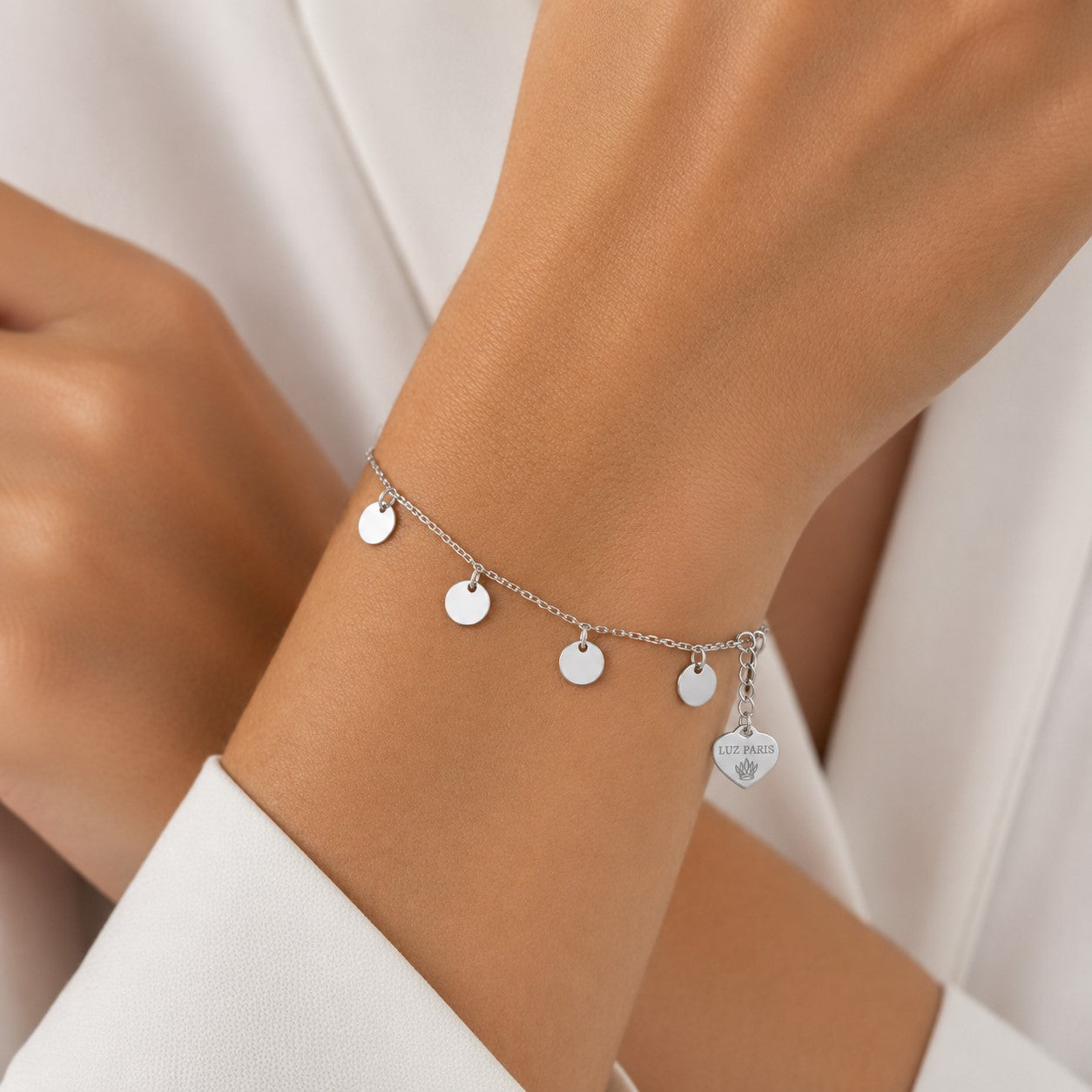 Pulsera Plata 925mls con cinco discos plateados | Elegancia, Brillo y Estilo Atemporal