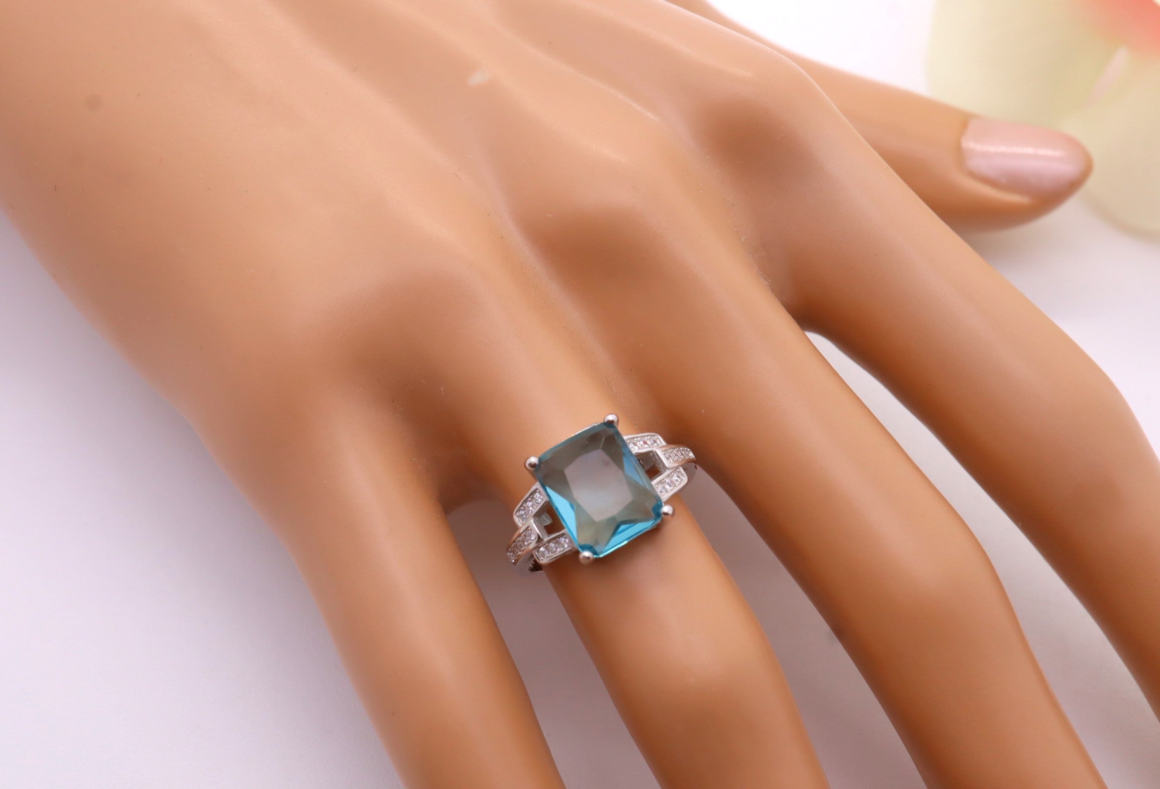 Anillo Plata 925mls Azul Circonitas