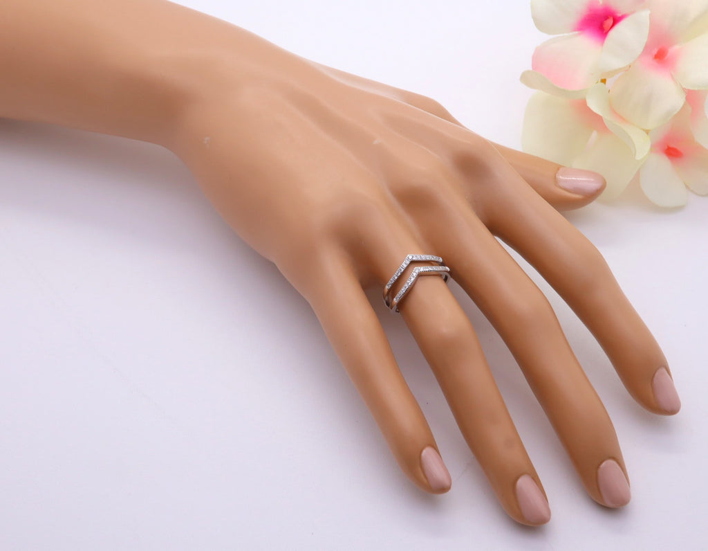 Anillo Plata 925mls doble V Circonitas