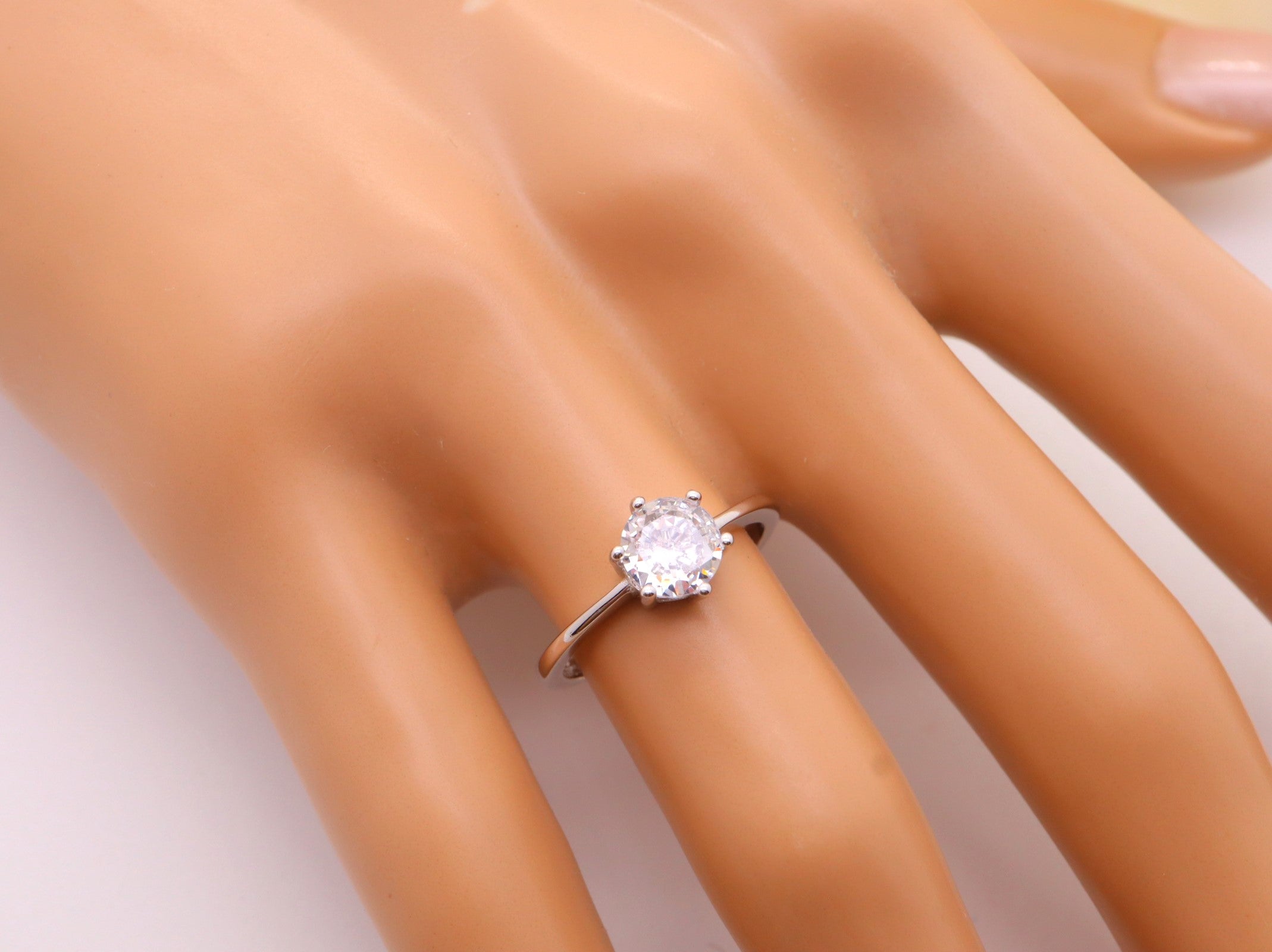 Anillo Plata 925mls Solitario blanco