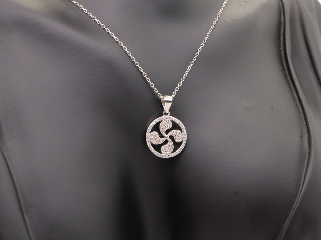 Collar Plata 925mls Lauburu Vasco con Circonitas blancas