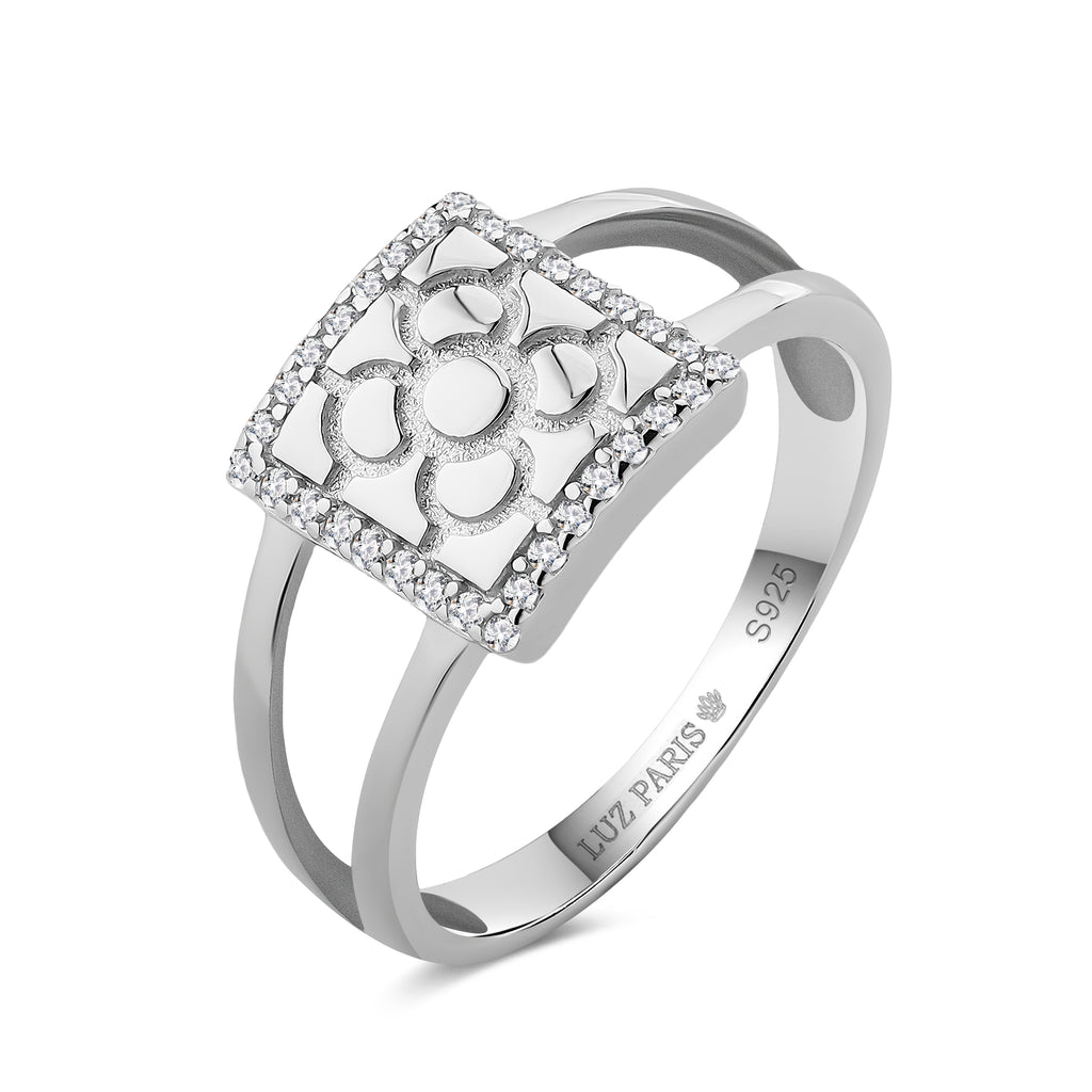 Anillo Plata 925mls Baldosa Bilbao circonitas blancas (6 tallas disponible)