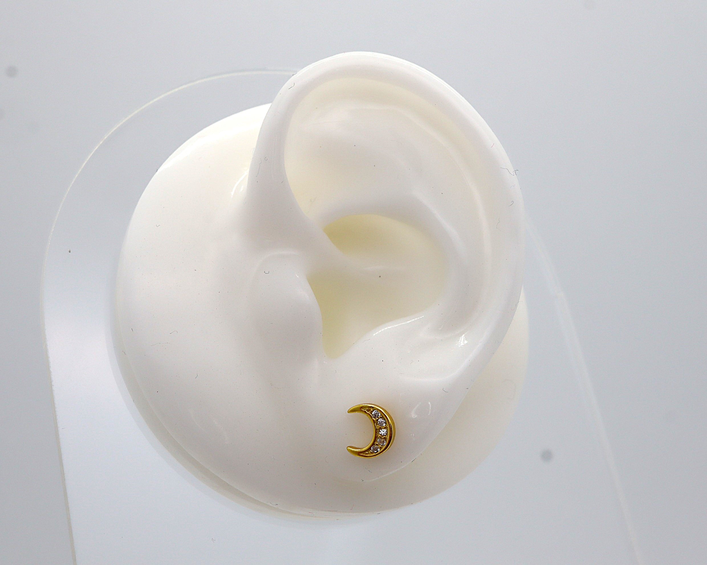 Pendientes Plata 925mls baño Oro 18 Kilates Luna con 5 circonitas blancas