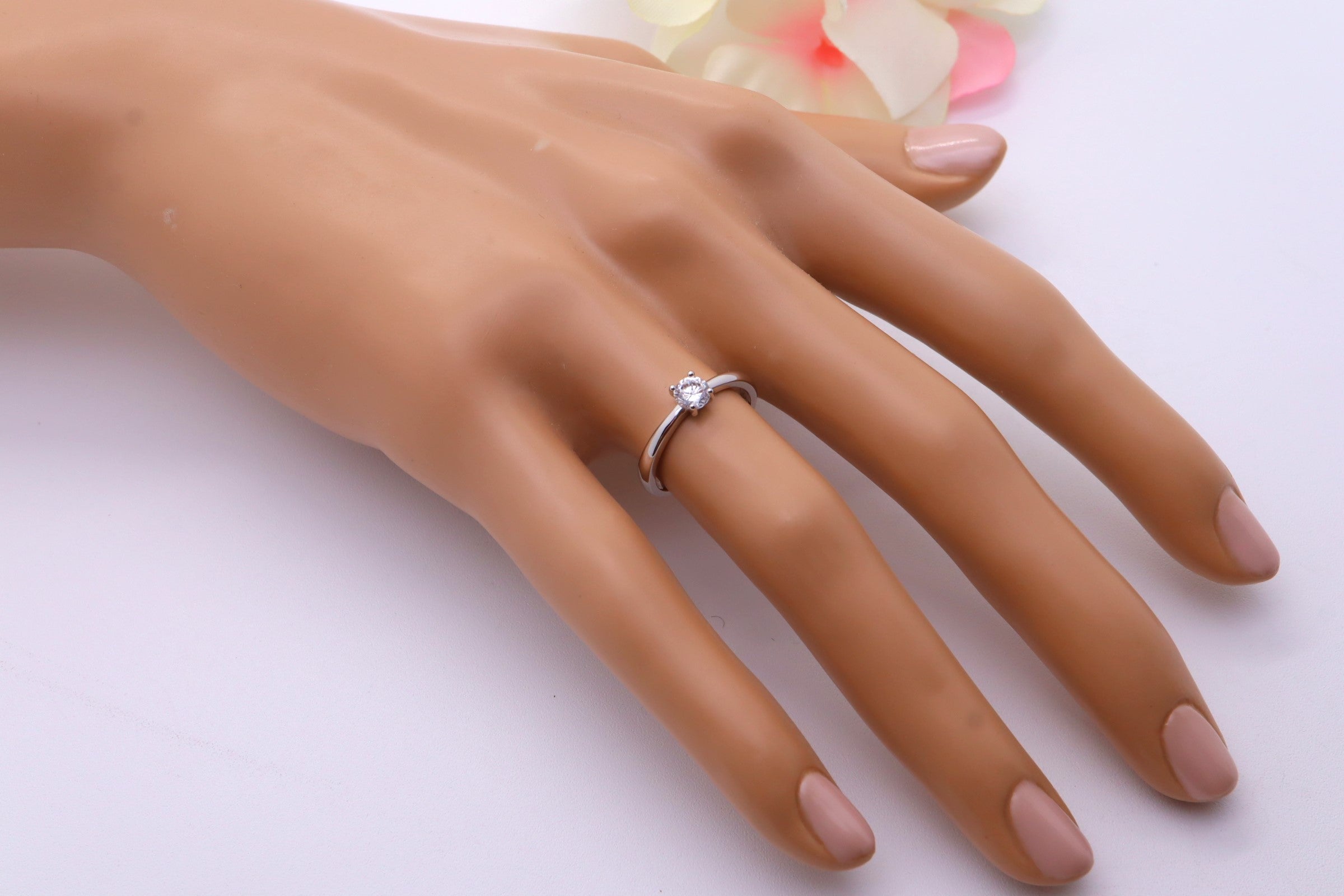 Anillo Plata 925mls Solitario blanco fino