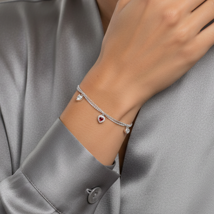 Pulsera Plata 925mls Tres Corazones y circonitas | Joyería Fina Mujer | Regalo Elegante | Pulsera Ajustable