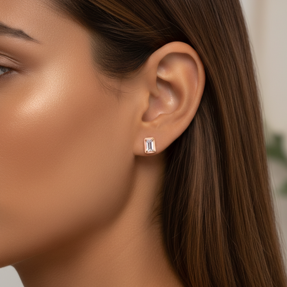 Pendientes Plata 925mls baño Oro 18 kilates Circonita blanca borde lacado rosa