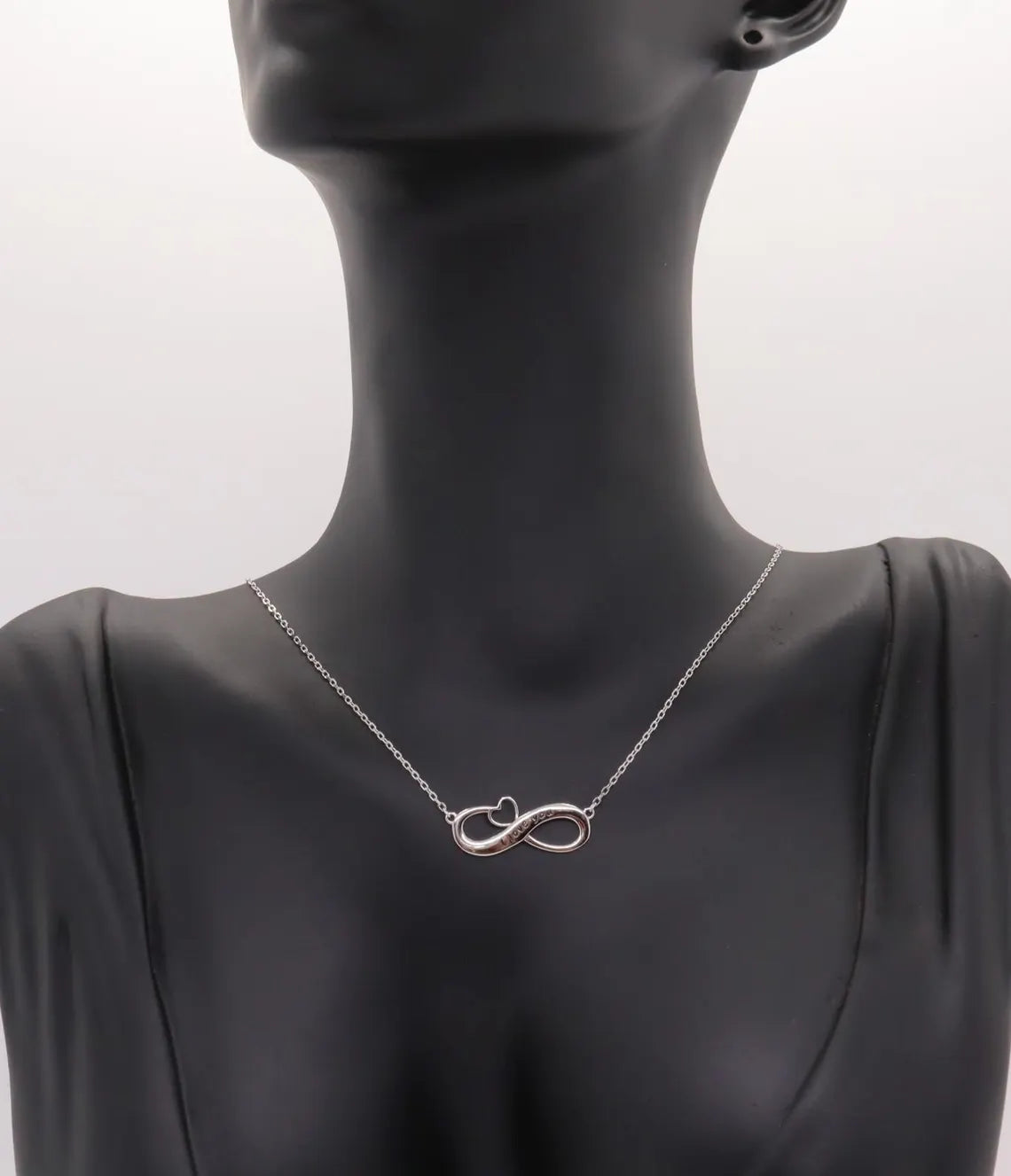 Collar Plata 925mls Corazón Infinito "I love You" con Circonitas — Amor Eterno y Elegancia