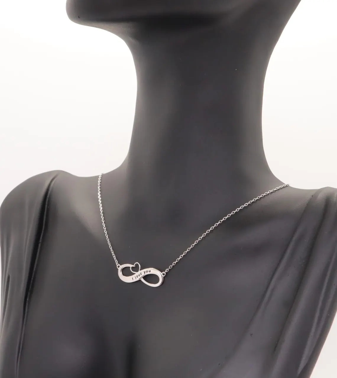 Collar Plata 925mls Corazón Infinito "I love You" con Circonitas — Amor Eterno y Elegancia