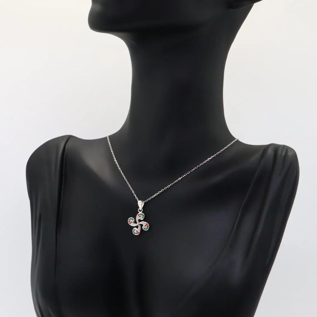 Collar Plata 925mls Lauburu Circonitas color blanco, verde, granate