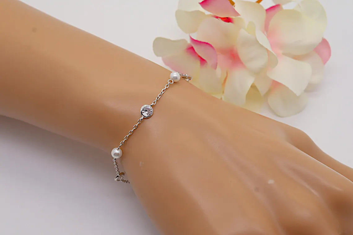 Pulsera Plata 925mls con Tres Perlas y Circonitas Blancas | Joyería Elegante Mujer | Regalo Fino | Pulsera Ajustable Hecha a Mano