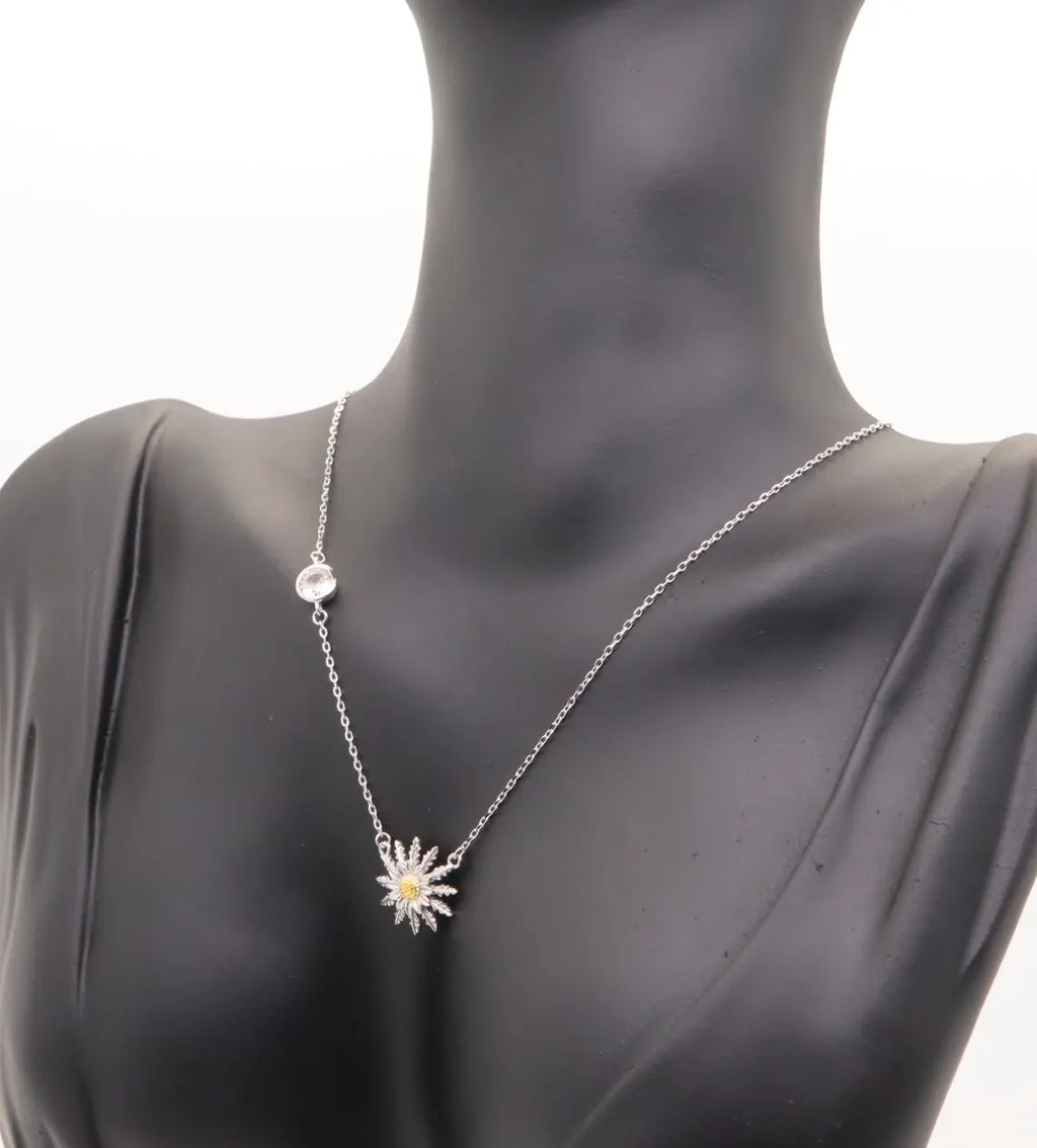 Collar Plata 925mls Eguzkilore bicolor baño Oro 18k Circonita blanca