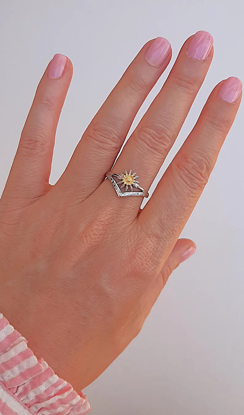 Anillo Plata 925mls Eguzkilore bicolor baño Oro 18k Corona Circonitas blancas (6 tallas disponible)