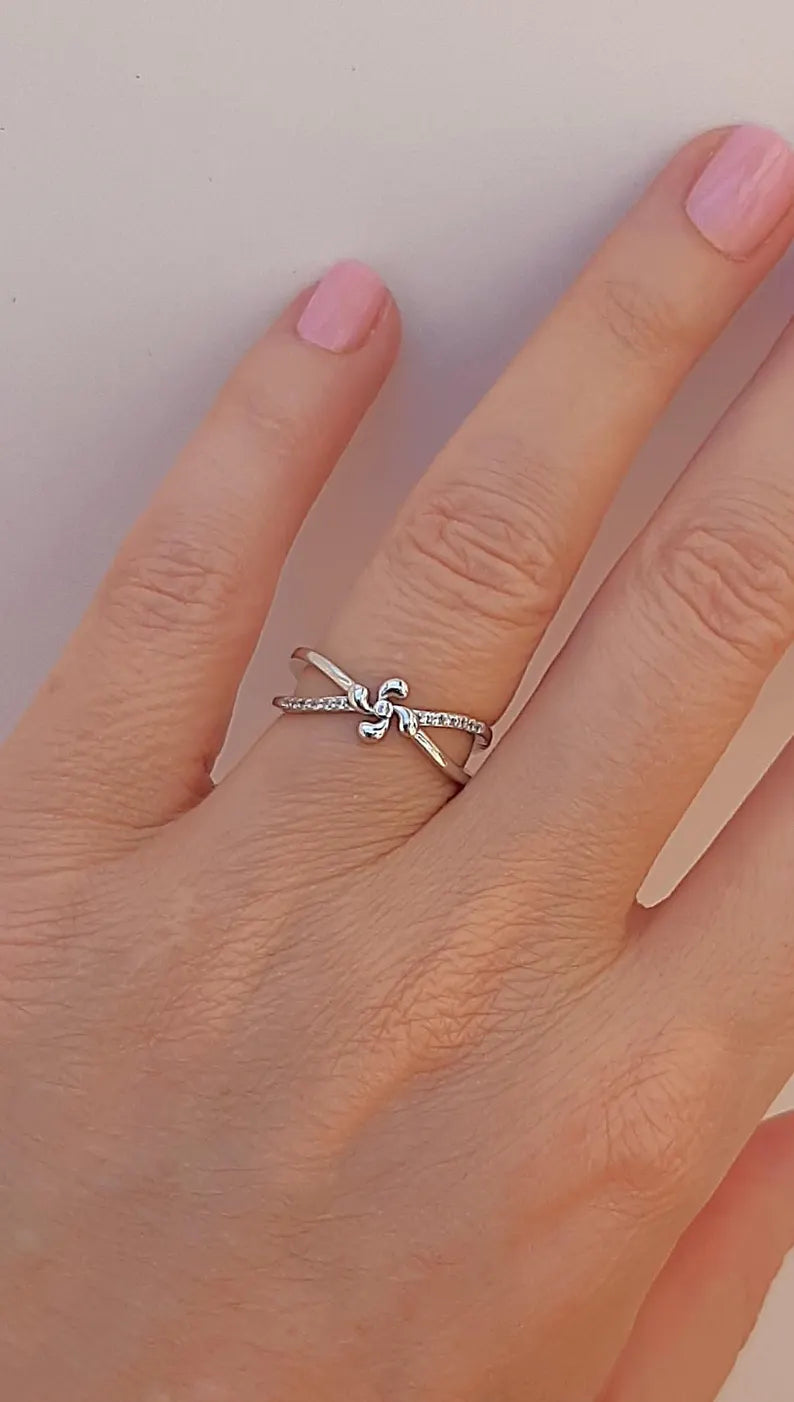 Anillo Plata 925 Lauburu Vasco – Diseño Exclusivo de Identidad Vasca – Joya Artesanal (6 Tallas disponible)