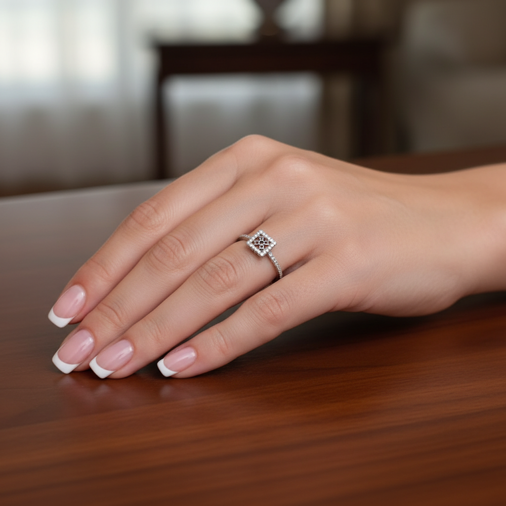 Anillo Plata 925 Baldosa Bilbao – Diseño Exclusivo con Circonitas Blancas – Joya Artesanal Inspirada en el País Vasco (disponible 6 Tallas)